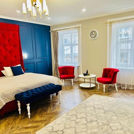 Delux Apartment In Lviv Luaran gambar